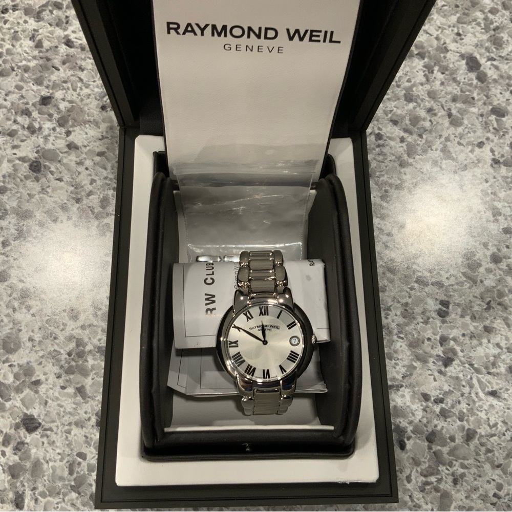 Raymond Weil Silver Ladies Watch